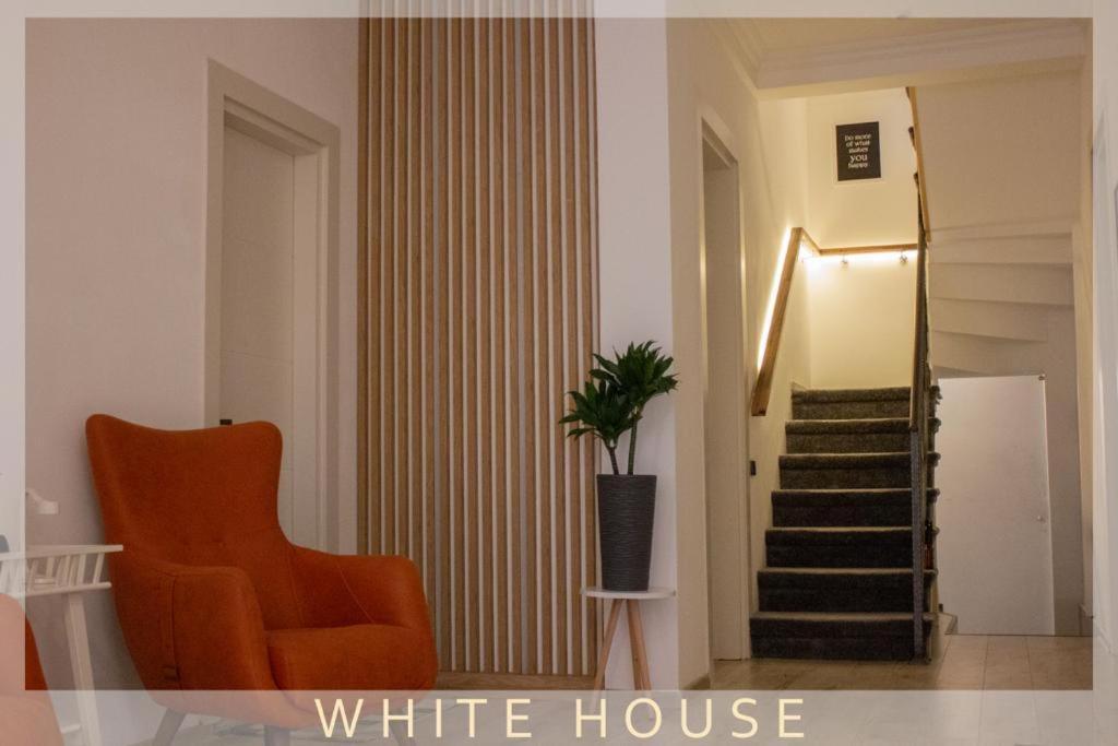 White House Villa Tbilisi Buitenkant foto