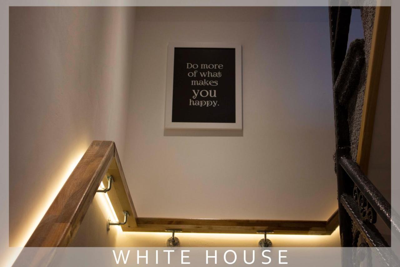 White House Villa Tbilisi Buitenkant foto