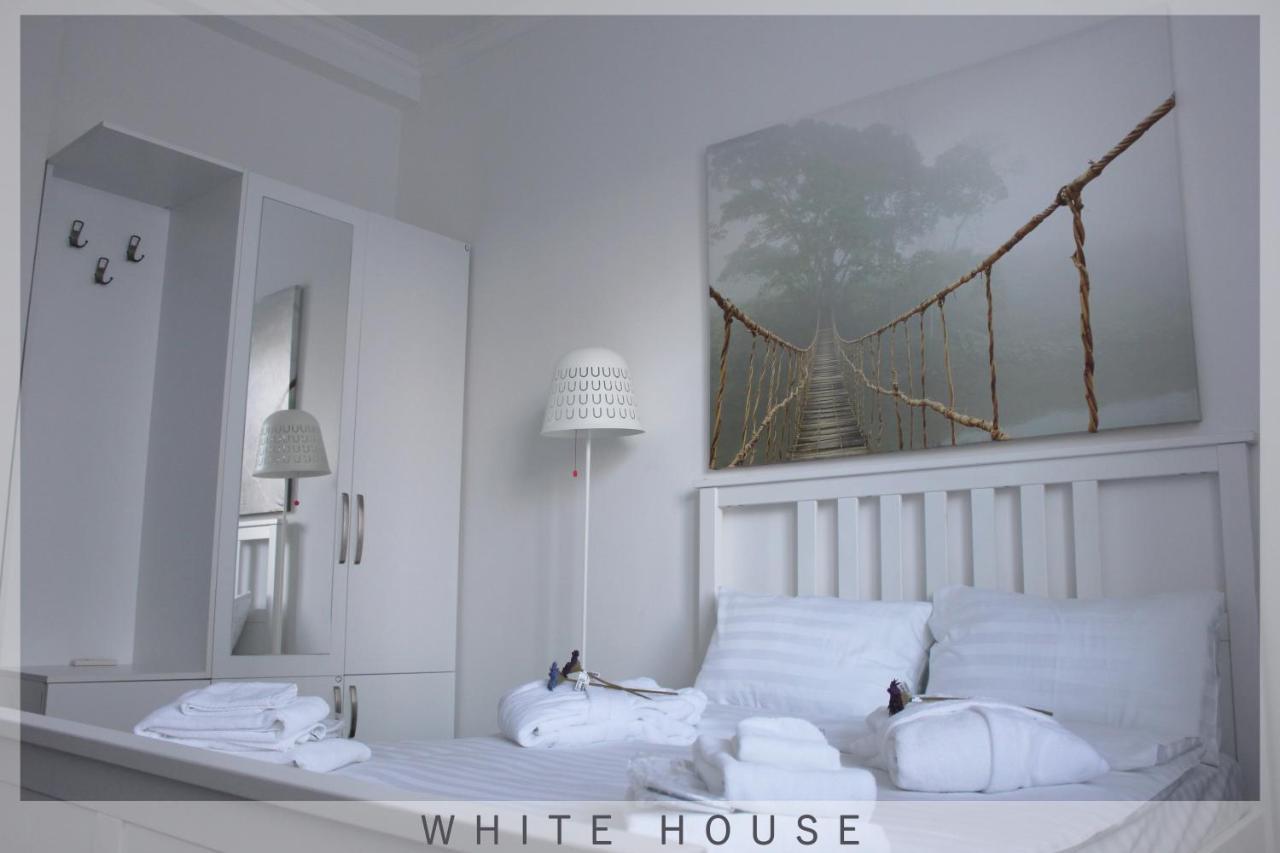 White House Villa Tbilisi Buitenkant foto