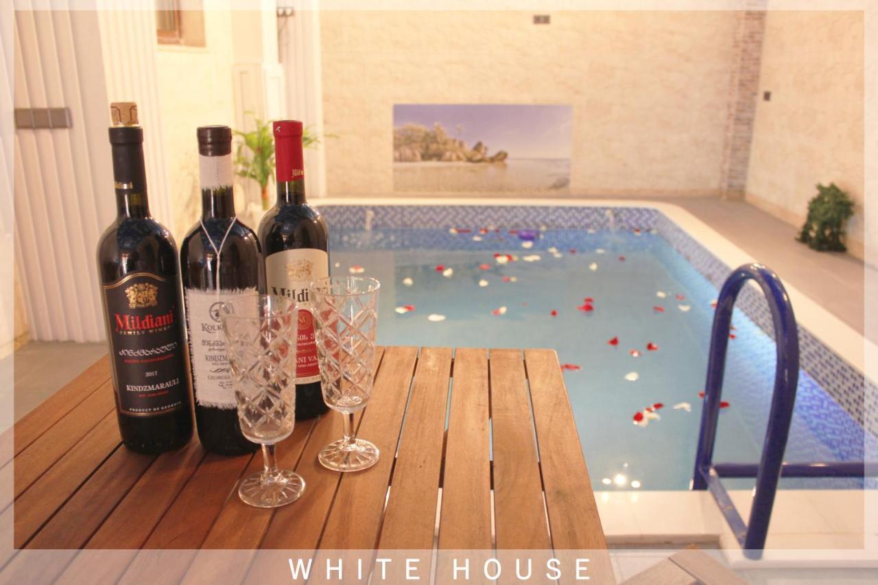 White House Villa Tbilisi Buitenkant foto