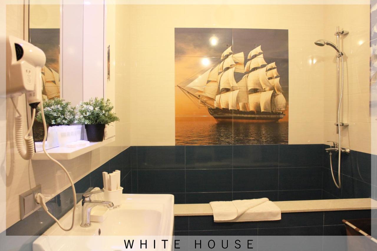 White House Villa Tbilisi Buitenkant foto